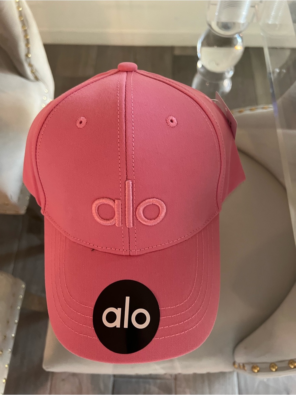 ALO Yoga hot Pink Embroidered Logo Cap